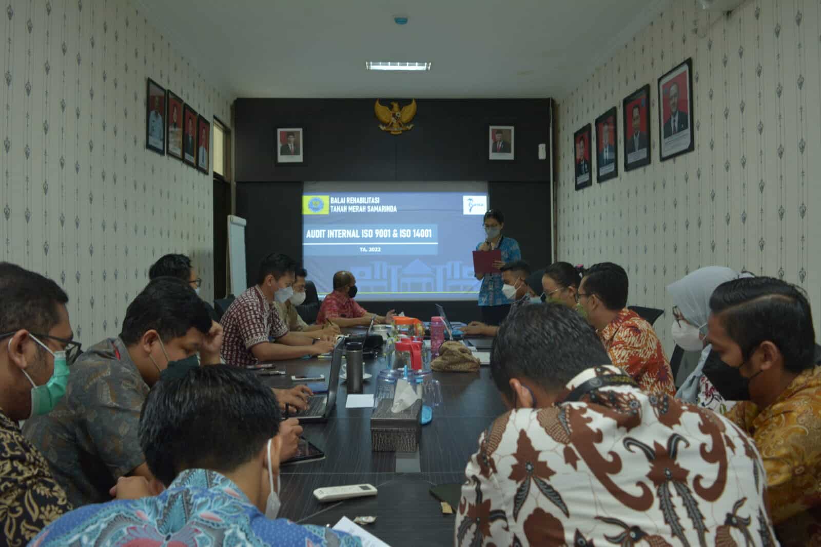 MENUJU RESERTIFIKASI ISO 9001:2015 & ISO 14001:2015, AUDITOR INTERNAL ISO BARETA GERAK CEPAT LAKUKAN AUDIT MENUJU RESERTIFIKASI ISO 9001:2015 dan ISO 14001:2015, AUDITOR INTERNAL ISO BARETA GERAK CEPAT LAKUKAN AUDIT