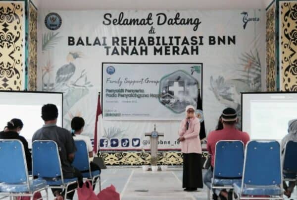 MENGENAL PENYAKIT PENYERTA PADA PENYALAGUNA NAPZA MELALUI FAMILY SUPPORT GROUP