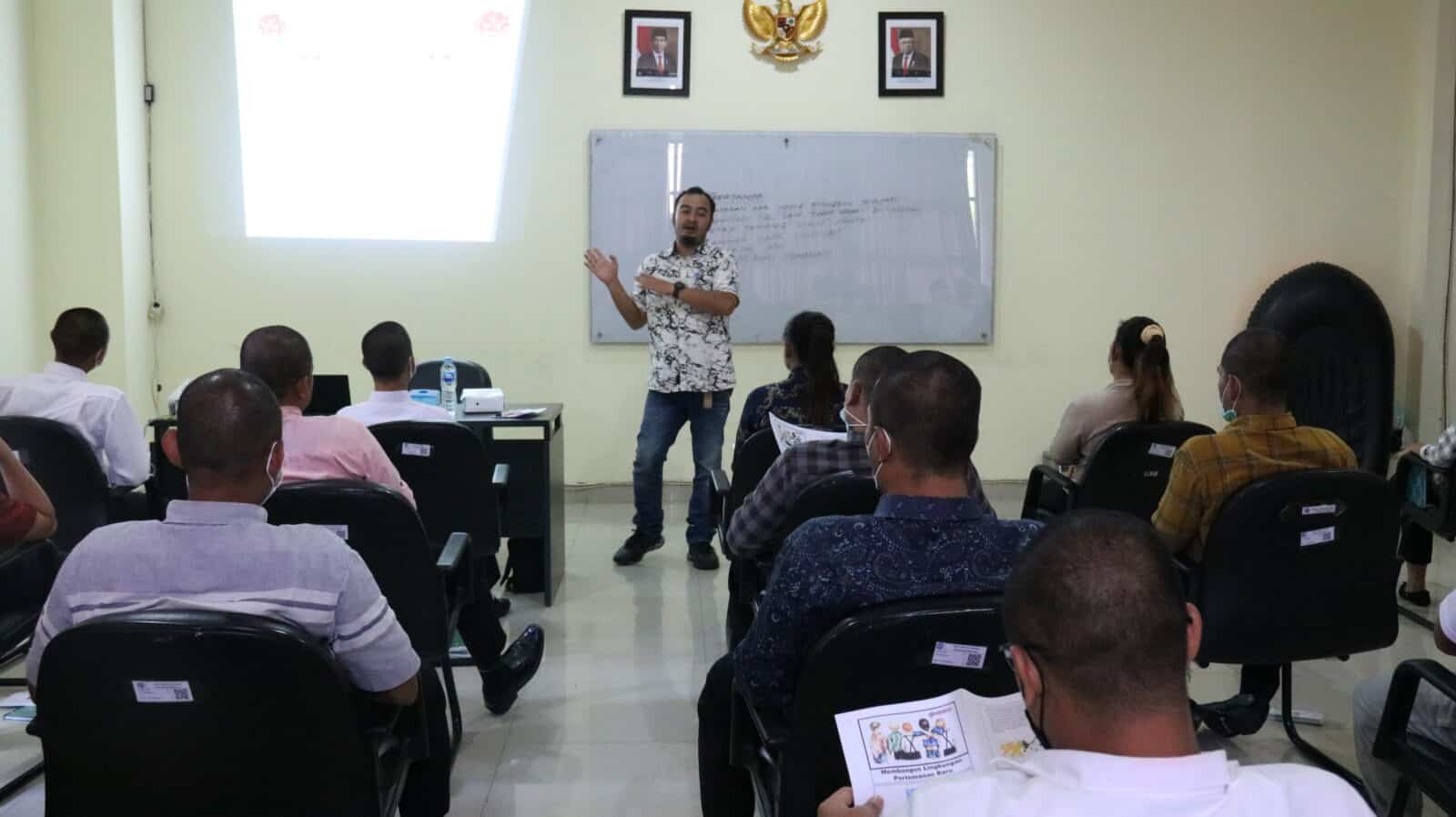 IKATAN KONSELOR ADIKSI INDONESIA WILAYAH KALTIM MENJADI NARASUMBER KEGIATAN SESI KELOMPOK UMUM (SKU) IKATAN KONSELOR ADIKSI INDONESIA WILAYAH KALTIM MENJADI NARASUMBER KEGIATAN SESI KELOMPOK UMUM (SKU)