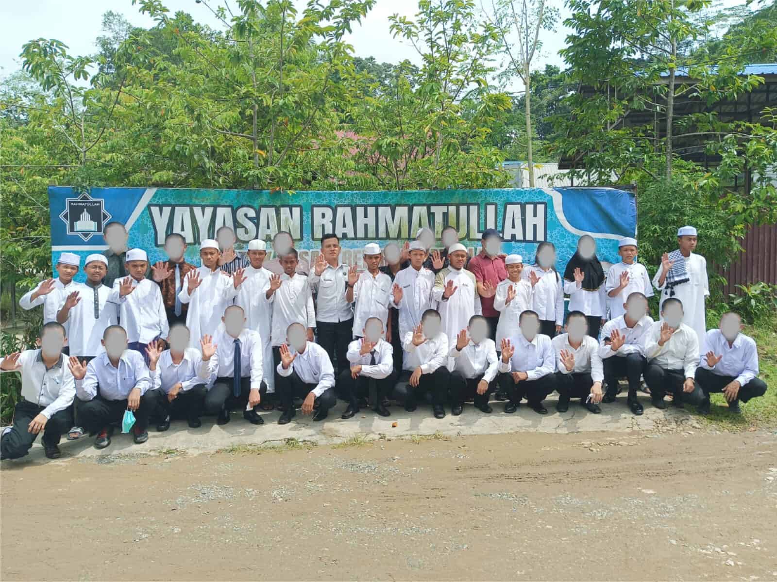 BARETA BERBAGI DI BULAN RAMADHAN BARETA BERBAGI DI BULAN RAMADHAN