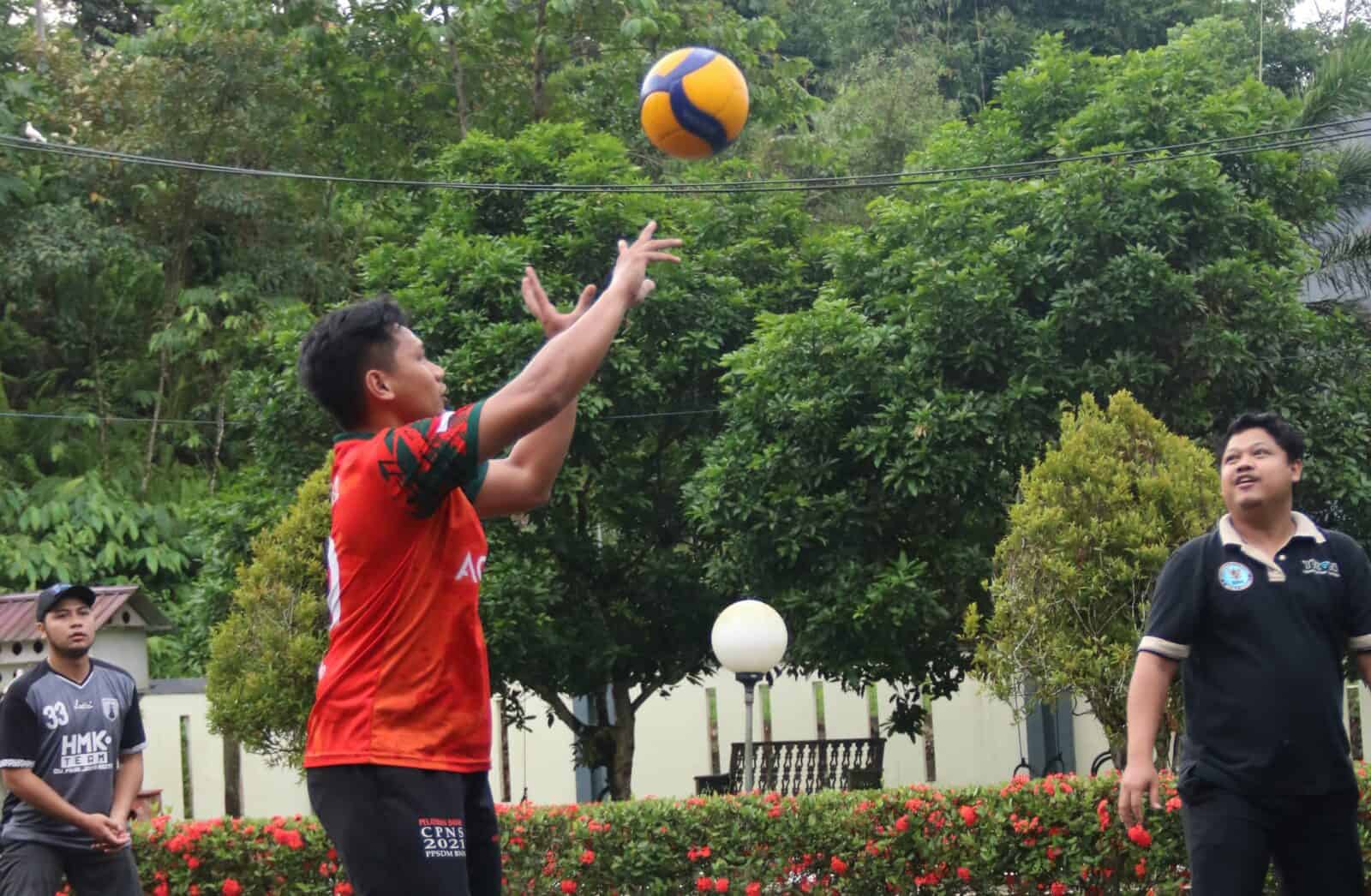 SMASH ON DRUGS HANI 2023 – LOMBA TENIS MEJA DAN VOLLEY