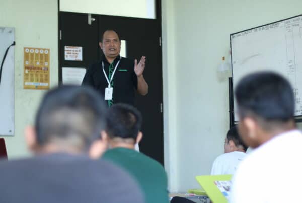 ENSEVAL SAMARINDA MENJADI NARASUMBER PADA KEGIATAN SESI KELOMPOK UMUM