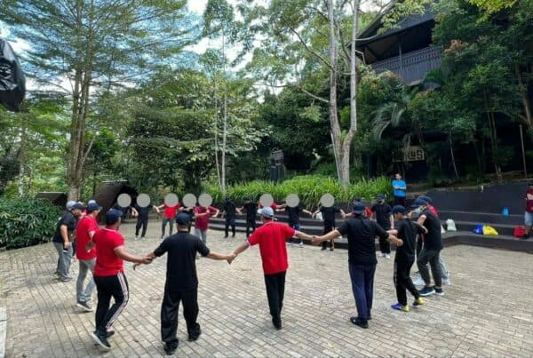 PERKUAT WINDOW RECOVERY, KLIEN BARETA MENGIKUTI OUTING DI TAMAN BUDAYA LADAYA