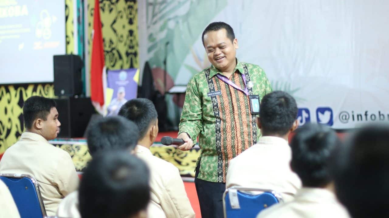 KARAKTER BANGSA BOARDING SCHOOL KUNJUNGI BALAI REHABILITASI BNN TANAH MERAH KARAKTER BANGSA BOARDING SCHOOL KUNJUNGI BALAI REHABILITASI BNN TANAH MERAH